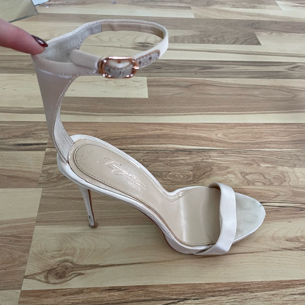 Vince Camuto Satin Heels